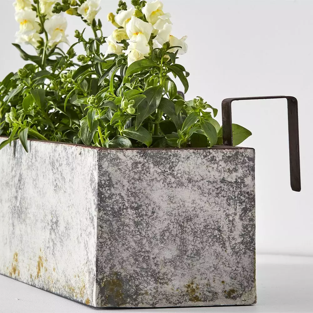 Segovia Planter 5 Segovia Planter - Image 3