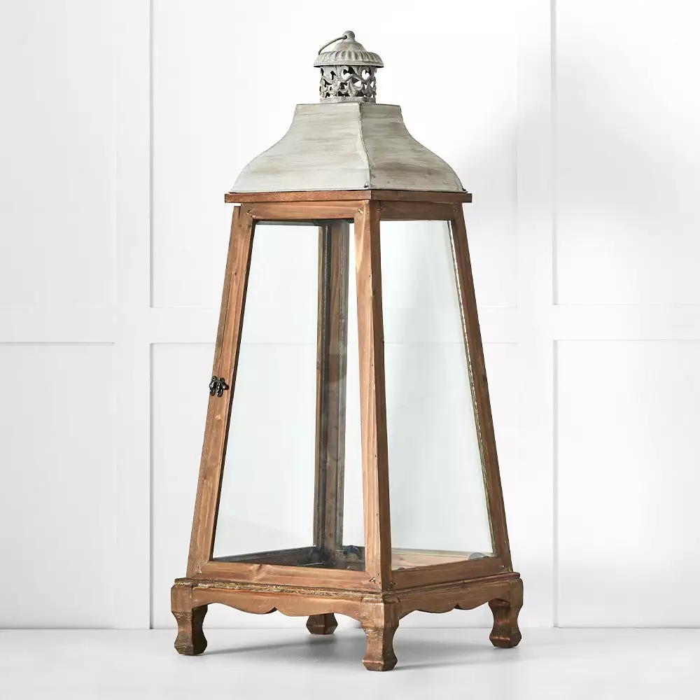 "Antique" Wooden Lantern 3 "Antique" Wooden Lantern